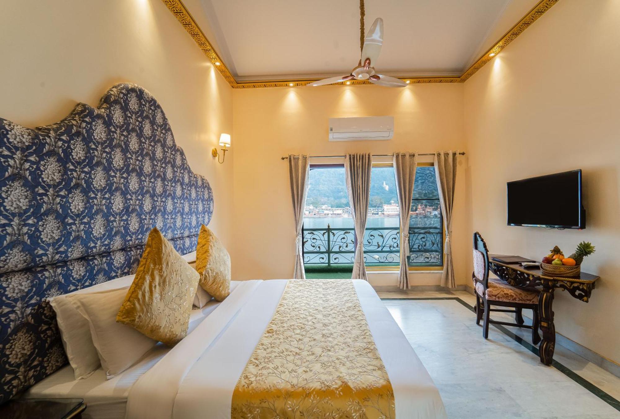 The Neeraj Ganga Heritage Palace Rishīkesh 外观 照片